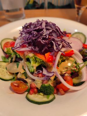 Ensalada de brócoli at Baobab in Zaragoza