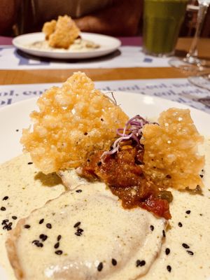 Ravioli de oliva negra at Baobab in Zaragoza