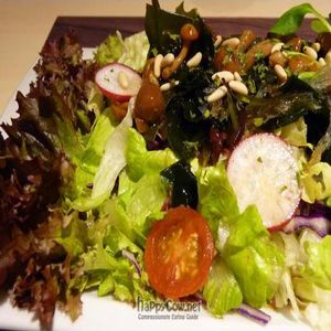 Mushroom and seaweed salad at Baobab in Zaragoza