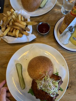 Vegan burger and handmade fries at Ludwig Burger & Beer in Innsbruck