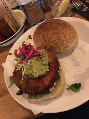 sweet potato patty at Ludwig Burger & Beer in Innsbruck