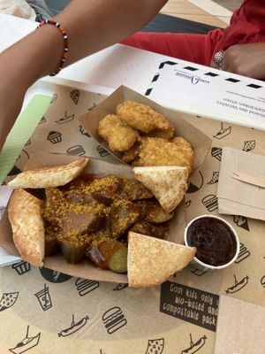 Nuggets (best!) and currywurst (ok) at VINCENT - Europa Passage in Hamburg