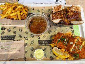 Vish&chips, and currywurst meal.  at VINCENT - Europa Passage in Hamburg