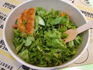 Crunchy chicken salad, absolutly overpriced at VINCENT - Europa Passage in Hamburg