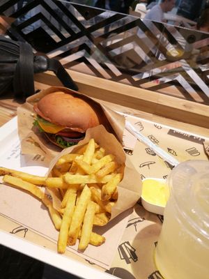 Their normal fries at VINCENT - Europa Passage in Hamburg