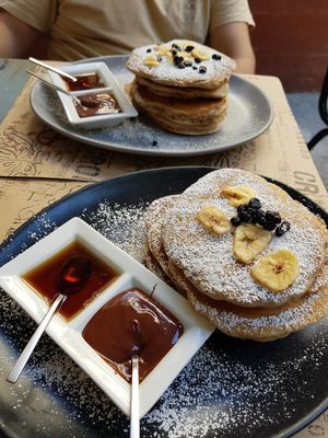 vegan pancake without peanut butter at Crop in Crete