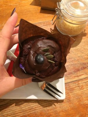 vegan beetroot muffin at Hot Numbers Coffee - Trumpington St in Cambridge