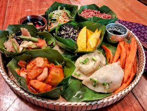 Dumplings
Fried Sweet Potato
Glass Noodle Salad
Stir Fry
Red Rice
Jackfruit Curry
Mango & Black Sticky Rice at Deva in Kampot