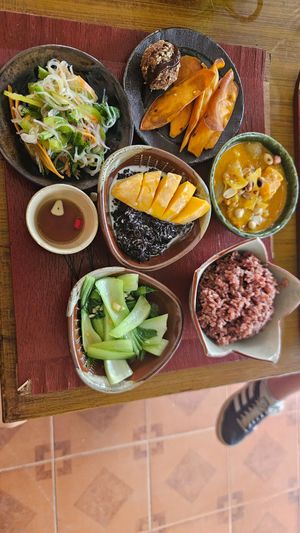 Menu plate at Deva in Kampot