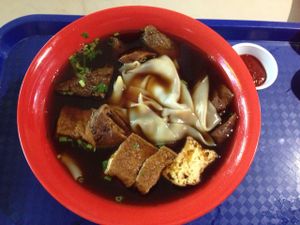 kway chap at Jian Kang 健康素食 in Central Singapore