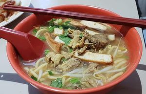 Vegetarian mee soto at Jian Kang 健康素食 in Central Singapore