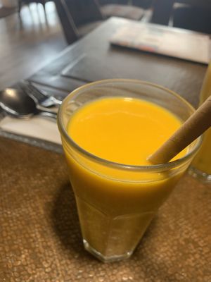 Manto lassi  at Gayaya in Berlin