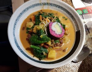 A delicious soup with sushi at Gayaya in Berlin