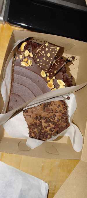 Vegan and GF chocolate peanut butter slice and brownie at Sweet Life Patisserie - Monroe St in Eugene