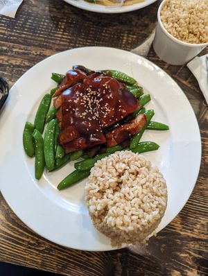 Teriyaki chicken 8/10 at Ginger House in Brooklyn