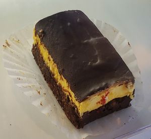 Nanaimo bar at Vogue Cakes in Vancouver