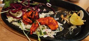 Vegan prawns that look and taste like real prawns. But they have no shell 💪 at Green Mushroom in Newtown