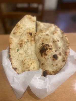 Garlic naan #Veganuary at Green Mushroom in Newtown