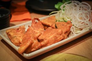 fried tofu starter at Green Mushroom in Newtown