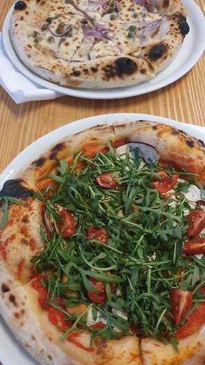 Vegan eggplant pizza at Unter Freunden in Heidelberg