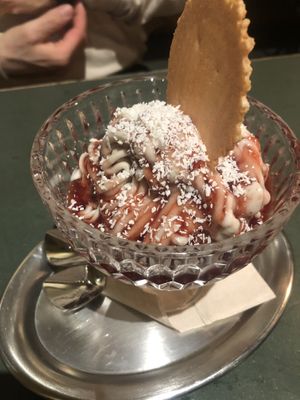 Spaghetti Eis!  at Cafe Rost in Mannheim