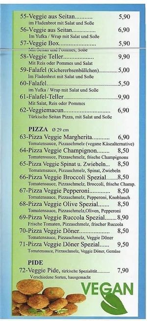 Vegane Auswahl, vegane Soßenauswahl: Kräuter, Ingwer-Kurkuma, Rote Beete at Mavi in Ludwigsburg