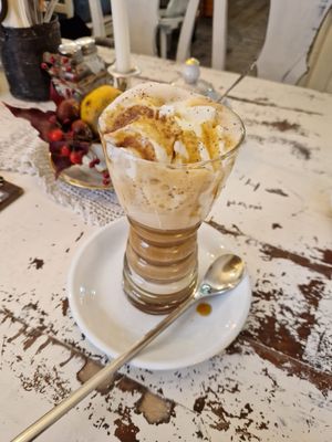 Pumpkin spice latte at Cafe Einzigartig in Rothenburg Ob Der Tauber