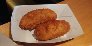 Jalapeño poppers at Apiecalypse Now Pizza and Snack Bar in Toronto