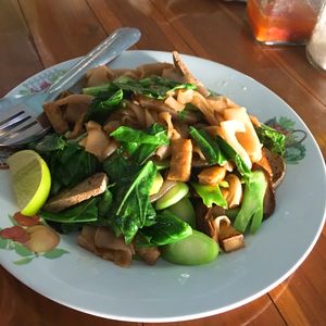 Pad Zee ill: fried noodle w Chinese kale & mock meats at Kanjira in Chiang Rai