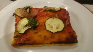 Pizza Italia at Loving Hut Veganerie in Leuven