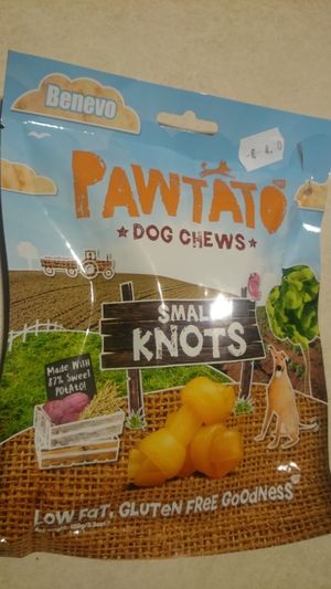 vegan food for animals at Loving Hut Veganerie in Leuven