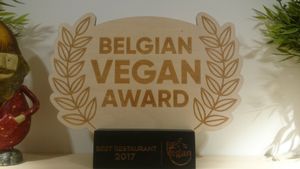 Award at Loving Hut Veganerie in Leuven