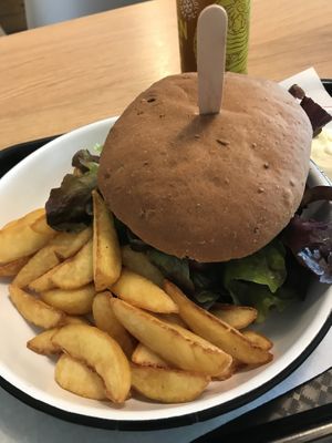 Zalig! at Loving Hut Veganerie in Leuven