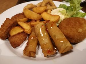 Greazy monkey at Loving Hut Veganerie in Leuven