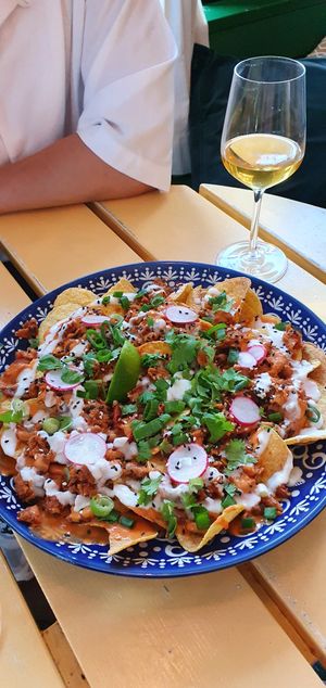 The loaded nachos - 5/5! at Sajvva in Malmo