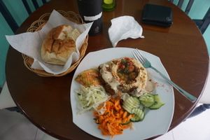 6 Falafel balls, lots of salad, a bread and ofcourse the delicious humus.  at Dr. Falafel in Ohrid