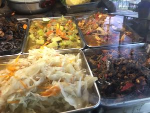 Wide Selection at Tang Leng Chay Vegetarian 东龙斋素食 in Central Singapore