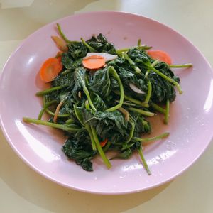 Stir fried potato leaves  at Choo Zai Zhai 自在斋 - Circuit Rd in Central Singapore