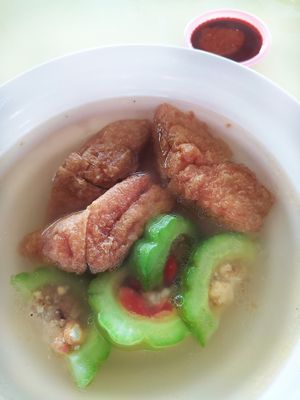 Yong Tau Foo (5 pcs at $3.50) at Choo Zai Zhai 自在斋 - Circuit Rd in Central Singapore