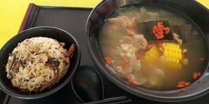 冬瓜意仁银耳汤+什锦磨菇饭$6 at Jeun VirtueFarm in Central Singapore