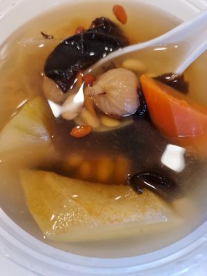 Rose White Button Mushroom Red Lotus Seed Dried Longan Lily Bulb and White Fungus Soup ~ 13/12/21 at Jeun VirtueFarm in Central Singapore