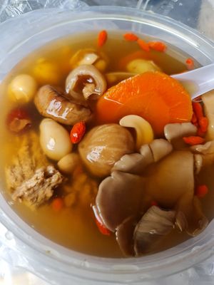 The Eight Treasures  Soup ~ 18/12/21 at Jeun VirtueFarm in Central Singapore