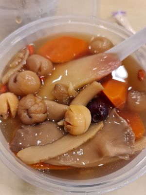 Lotus seeds dried longan 6 essences soup ~ 7/11/22 at Jeun VirtueFarm in Central Singapore