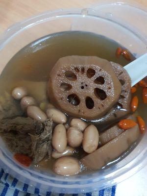 Lotus & peanut soup ~ Circuit Breaker Period at Jeun VirtueFarm in Central Singapore