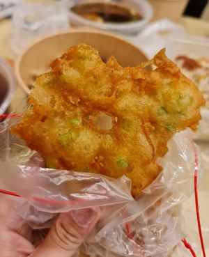 Vege Fritters ~ 12/7/22 at Su Shi Jia Xiang Wei 素食家乡味 in Central Singapore