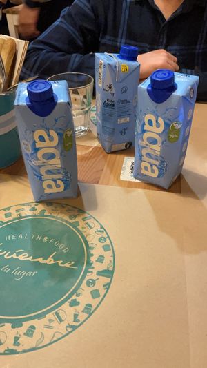 Y el agua esta suuuper rica 🥰  at Noviembre in Malaga