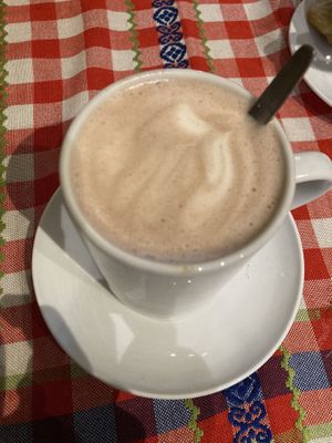 Vegane heiße Schokolade   at Nasch in Hamburg