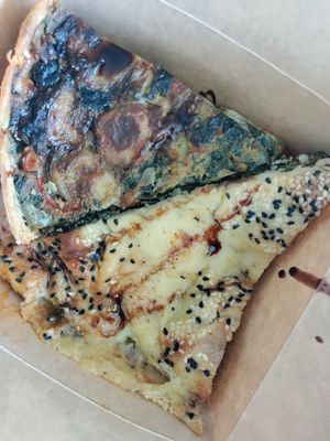 A quiche and vorek to go at Nasch in Hamburg