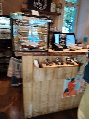 Counter at Nasch in Hamburg