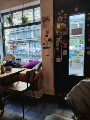 Entrance at Nasch in Hamburg